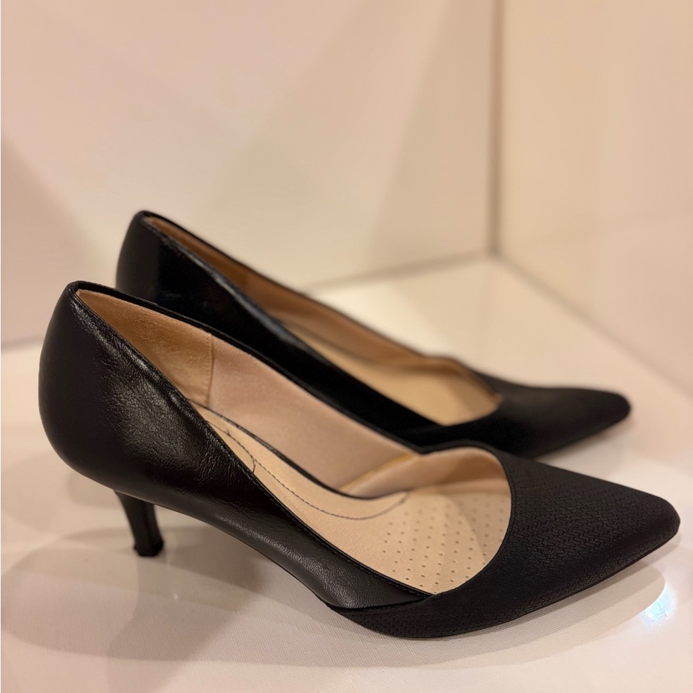 Life Stride Black Women's Heels